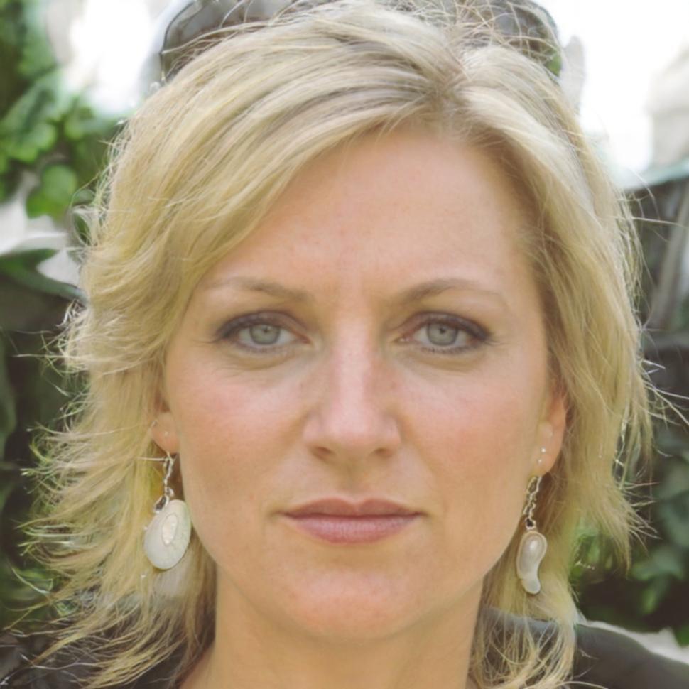 Portrait de Marie Dubois, Directrice Financière
